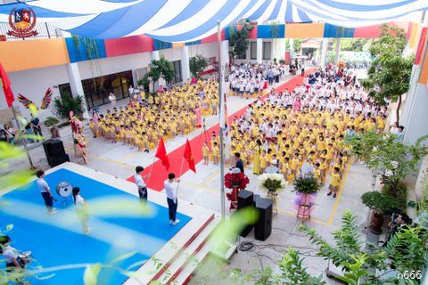 LỄ KHAI GIẢNG “ĐỔI MỚI VÀ SÁNG TẠO” CỦA HỌC SINH VIETSCHOOL